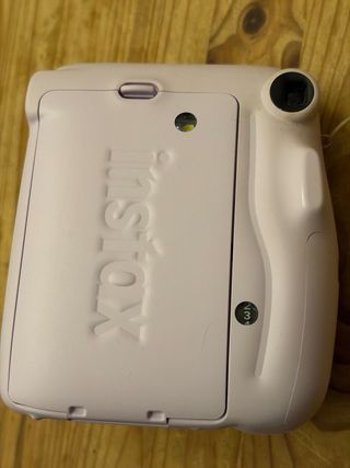 Instax Mini 11 Lavanda con funda