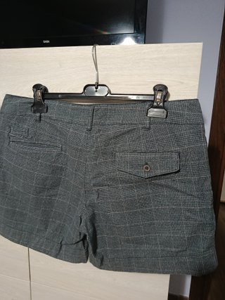 Shorts a quadri grigi