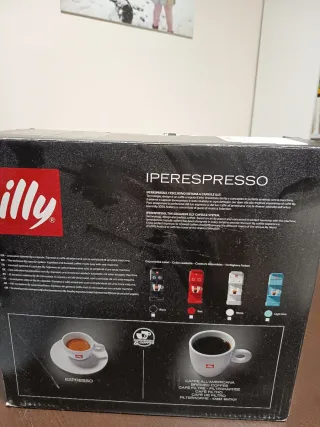 Cafetera Illy iperEspresso Azul
