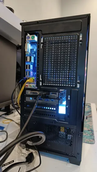 PC Gaming / Workstation i7 16gb 1tb RTX 2060