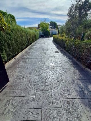 Hormigón desactivado,impreso y pulido