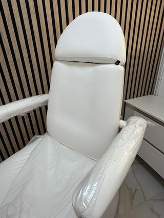 Camillas eléctricas de estética premium