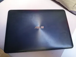 Portátil Asus i5 8GB RAM Nvidia 2GB