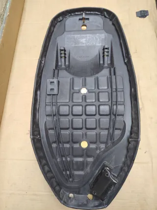 Asiento SYM Joyride 200cc 2004