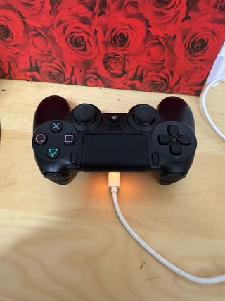 Joystick PS4 + Base Ricarica Sony