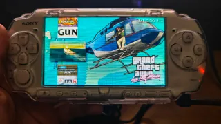 PSP 3000 Sony Blanco con carcasa protectora