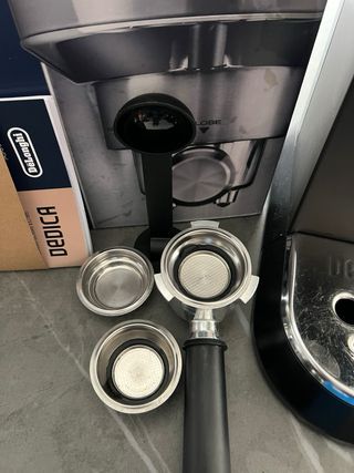 Cafetera DeLonghi Negra