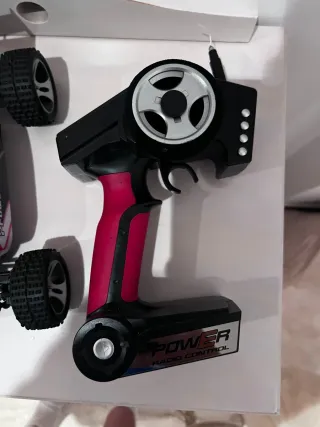 Coche radiocontrol con mando