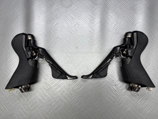 Manetes Shimano Ultegra R8000