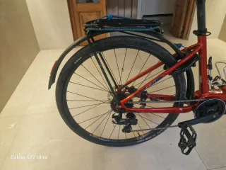 Bicicleta Eléctrica Rock Machine Roja de TREKKING