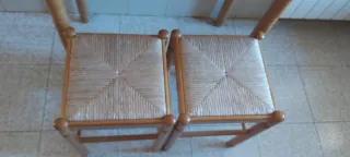 Mesa libro cocina con 2 taburetes