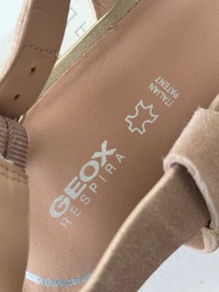 Sandalias GEOX de piel nuevas rosas. Talla 40