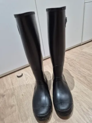 Botas de agua negras