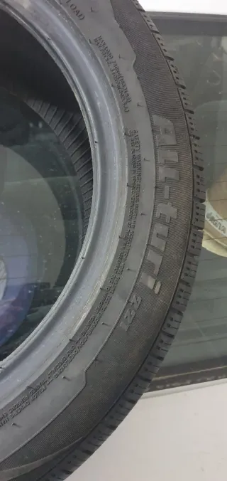 4 Neumáticos Coche Seminuevos