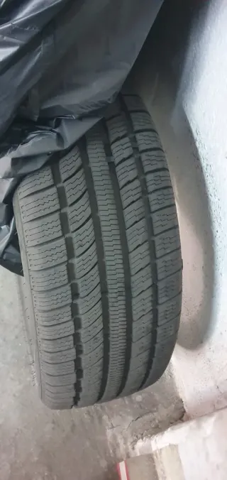 4 Neumáticos Coche Seminuevos