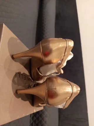 UNA SOLA PUESTA Zapatos de tacón Eventos