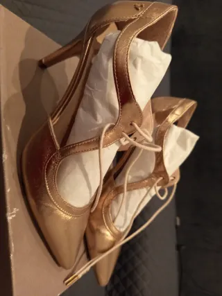 UNA SOLA PUESTA Zapatos de tacón Eventos