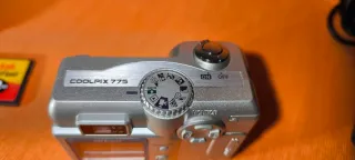 Cámara Digital Nikon Coolpix 775 Plata