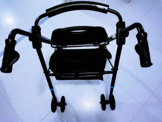 Andador caminador para personas mayores