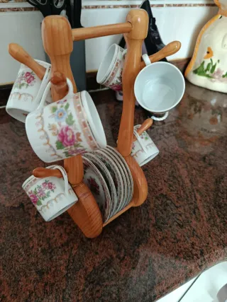 Juego Tazas Vintage con Soporte Madera