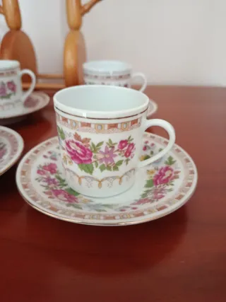 Juego Tazas Vintage con Soporte Madera