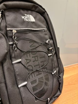 Mochila The North Face 30L Negra Nueva