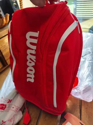 Pack Wilson nuevo: Raqueta + Mochila + Cordaje