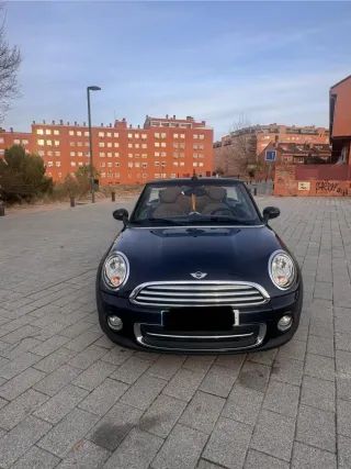MINI Cabrio 2012