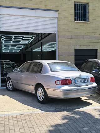 KIA Opirus pegatina B