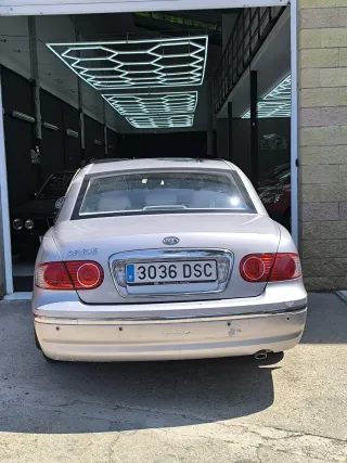 KIA Opirus pegatina B