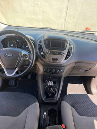 Ford Tourneo Courier 2019