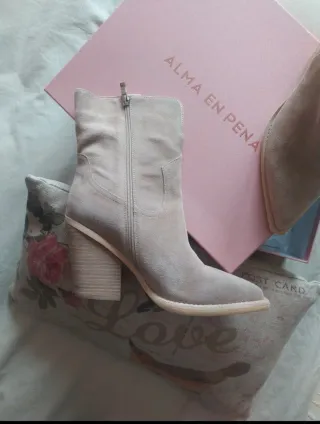Botín Alma en Pena Beige Piel