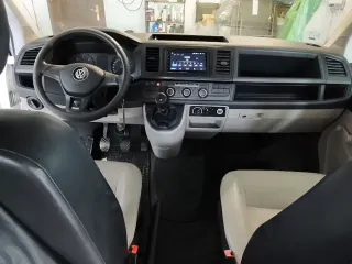 Volkswagen Caravelle 2017