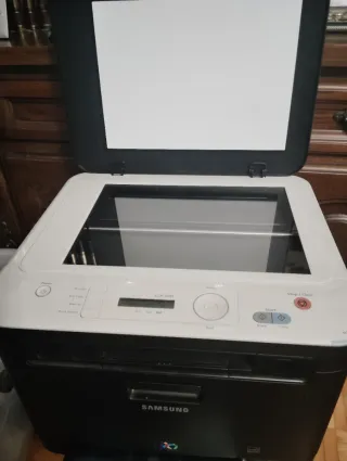 Impresora Láser Samsung Color Multifunción