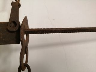 Balanza romana antigua de metal