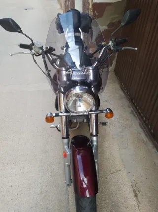 Moto custom Hyosung Aquila 125cc
