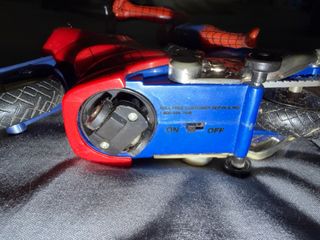 Figura Spiderman con Moto