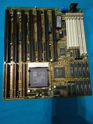 Placa Base Antigua AMD Am486 DX4-100
