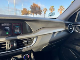 Alfa Romeo Stelvio 2021