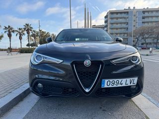 Alfa Romeo Stelvio 2021