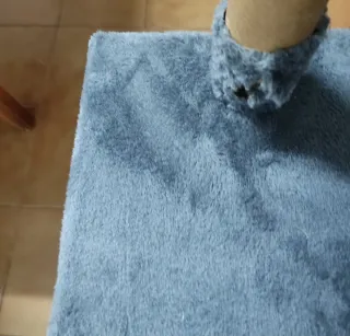 Rascador para gatos de tela y sisal