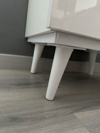 Dos Mesita de noche blanca y gris