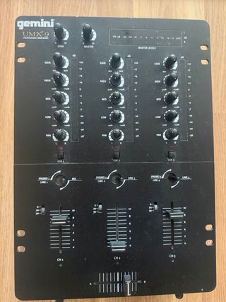 Tocadiscos Gemini XL-200 Plata