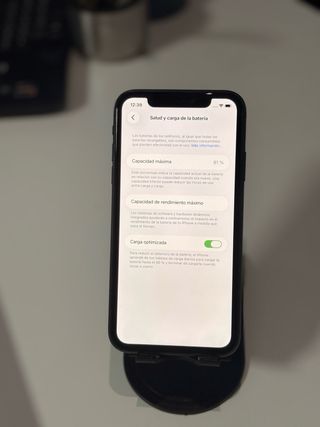 iPhone 11 con caja