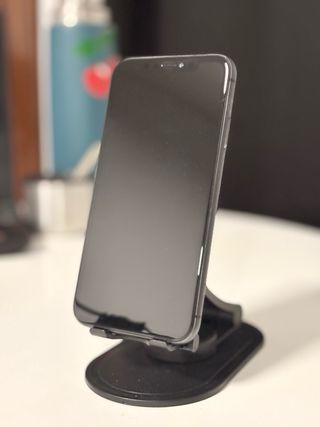 iPhone 11 con caja