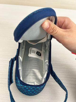 Porta biberón azul estampado
