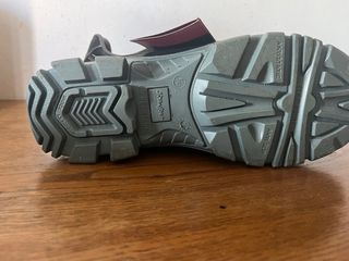 Zapatos de trabajo Jhayber Talla 42 Nuevos