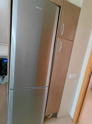 Nevera combi Beko