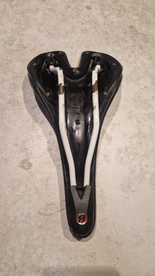 Sillín Bontrager Negro