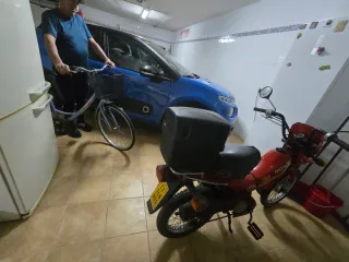 Honda PX Roja - Moto Ciclomotor